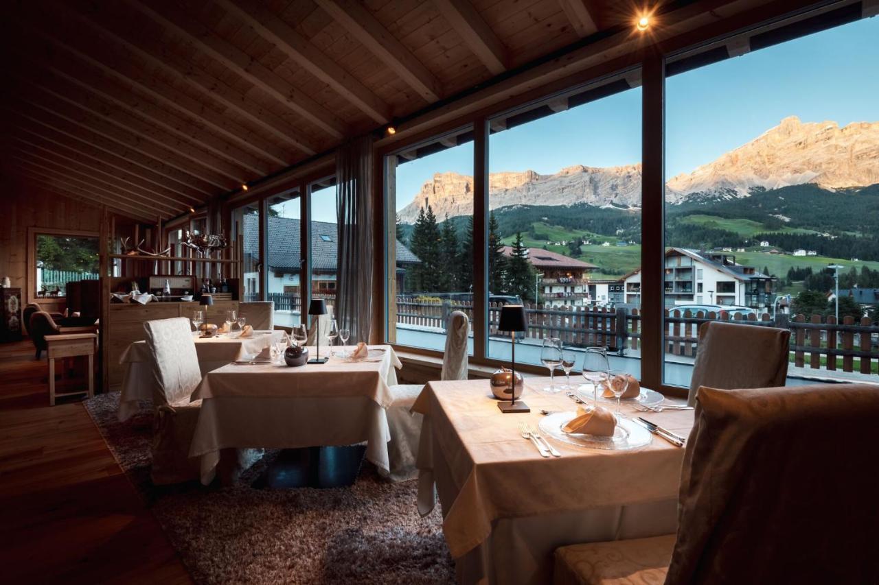 Hotel Antines La Villa  Esterno foto
